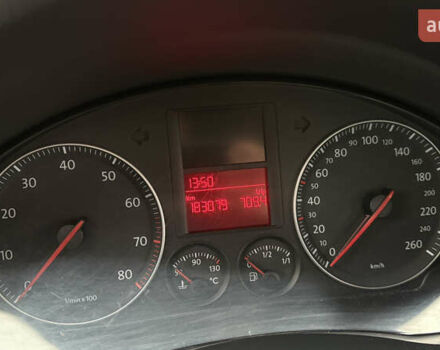 Серый Фольксваген Джетта, объемом двигателя 1.6 л и пробегом 184 тыс. км за 6100 $, фото 9 на Automoto.ua