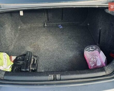 Сірий Фольксваген Джетта, об'ємом двигуна 1.6 л та пробігом 290 тис. км за 5000 $, фото 6 на Automoto.ua