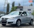 Сірий Фольксваген Джетта, об'ємом двигуна 1.6 л та пробігом 305 тис. км за 4499 $, фото 1 на Automoto.ua