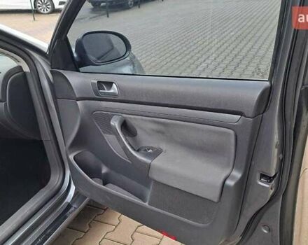 Серый Фольксваген Джетта, объемом двигателя 1.6 л и пробегом 199 тыс. км за 6700 $, фото 10 на Automoto.ua