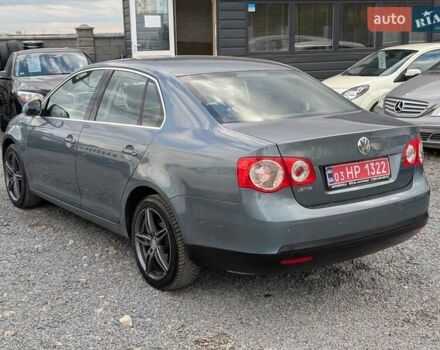 Серый Фольксваген Джетта, объемом двигателя 1.6 л и пробегом 228 тыс. км за 6450 $, фото 16 на Automoto.ua