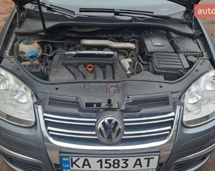 Сірий Фольксваген Джетта, об'ємом двигуна 1.98 л та пробігом 170 тис. км за 7500 $, фото 12 на Automoto.ua