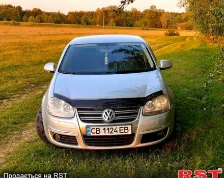 Сірий Фольксваген Джетта, об'ємом двигуна 1.6 л та пробігом 244 тис. км за 4850 $, фото 1 на Automoto.ua