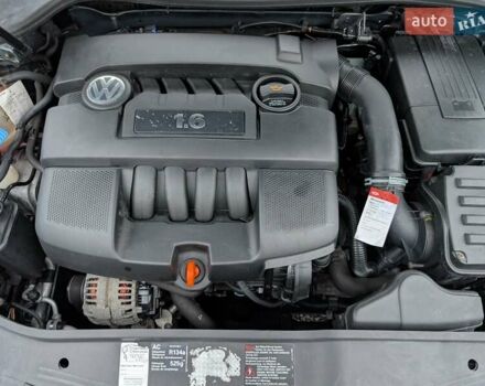 Серый Фольксваген Джетта, объемом двигателя 1.6 л и пробегом 228 тыс. км за 6450 $, фото 51 на Automoto.ua