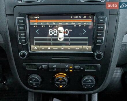 Серый Фольксваген Джетта, объемом двигателя 1.6 л и пробегом 228 тыс. км за 6450 $, фото 46 на Automoto.ua