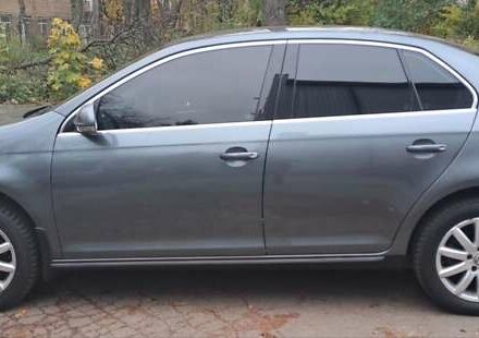 Сірий Фольксваген Джетта, об'ємом двигуна 1.98 л та пробігом 170 тис. км за 7500 $, фото 6 на Automoto.ua