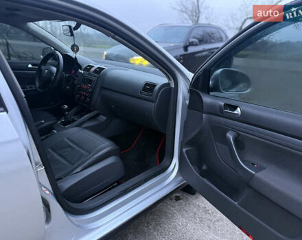 Серый Фольксваген Джетта, объемом двигателя 1.6 л и пробегом 250 тыс. км за 5750 $, фото 13 на Automoto.ua