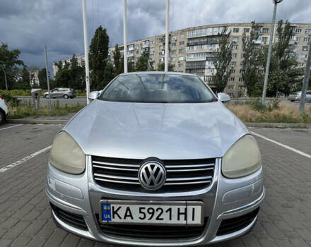 Серый Фольксваген Джетта, объемом двигателя 1.6 л и пробегом 327 тыс. км за 5300 $, фото 8 на Automoto.ua