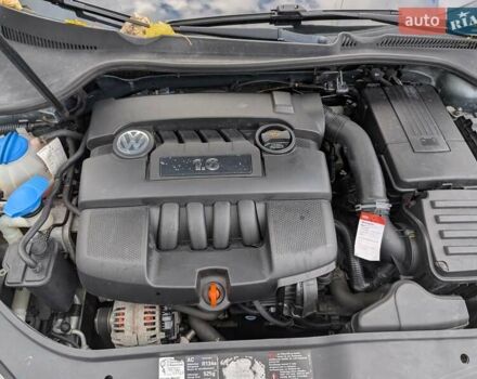 Серый Фольксваген Джетта, объемом двигателя 1.6 л и пробегом 228 тыс. км за 6450 $, фото 50 на Automoto.ua