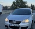 Сірий Фольксваген Джетта, об'ємом двигуна 1.6 л та пробігом 244 тис. км за 4811 $, фото 1 на Automoto.ua