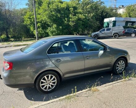 Серый Фольксваген Джетта, объемом двигателя 1.6 л и пробегом 195 тыс. км за 6999 $, фото 1 на Automoto.ua