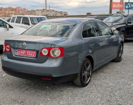 Серый Фольксваген Джетта, объемом двигателя 1.6 л и пробегом 228 тыс. км за 6450 $, фото 12 на Automoto.ua