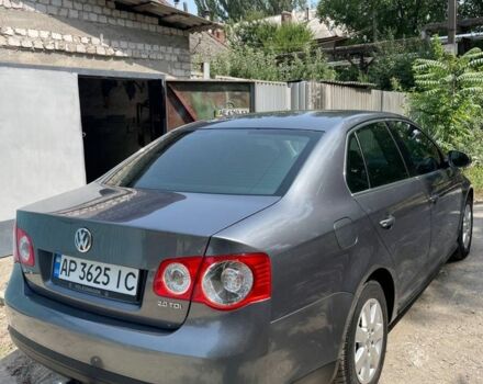 Сірий Фольксваген Джетта, об'ємом двигуна 2 л та пробігом 241 тис. км за 5000 $, фото 4 на Automoto.ua