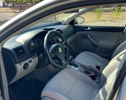 Серый Фольксваген Джетта, объемом двигателя 1.6 л и пробегом 188 тыс. км за 5100 $, фото 4 на Automoto.ua