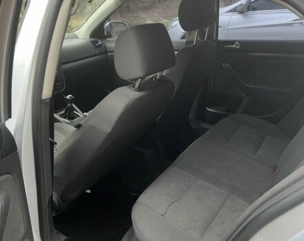 Сірий Фольксваген Джетта, об'ємом двигуна 1.6 л та пробігом 179 тис. км за 4000 $, фото 7 на Automoto.ua