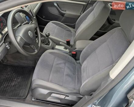 Серый Фольксваген Джетта, объемом двигателя 1.6 л и пробегом 228 тыс. км за 6450 $, фото 26 на Automoto.ua
