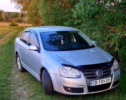 Сірий Фольксваген Джетта, об'ємом двигуна 1.6 л та пробігом 244 тис. км за 4850 $, фото 2 на Automoto.ua