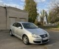 Сірий Фольксваген Джетта, об'ємом двигуна 2 л та пробігом 259 тис. км за 3300 $, фото 2 на Automoto.ua