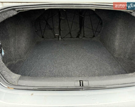 Фольксваген Джетта 2006 в Киеве на Automoto.ua Серый Фольксваген Джетта, объемом двигателя 1.6 л и пробегом 266 тыс. км за 4199 $, фото 9 на Automoto.ua