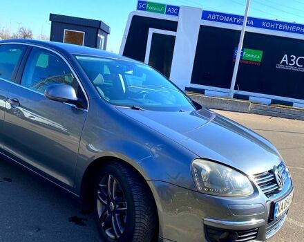 Серый Фольксваген Джетта, объемом двигателя 2 л и пробегом 237 тыс. км за 8000 $, фото 7 на Automoto.ua