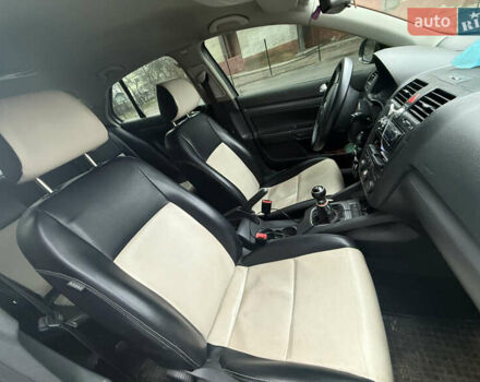 Сірий Фольксваген Джетта, об'ємом двигуна 1.6 л та пробігом 292 тис. км за 4700 $, фото 18 на Automoto.ua