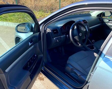 Серый Фольксваген Джетта, объемом двигателя 2 л и пробегом 237 тыс. км за 8000 $, фото 8 на Automoto.ua