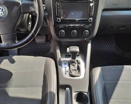 Серый Фольксваген Джетта, объемом двигателя 1.6 л и пробегом 230 тыс. км за 4999 $, фото 6 на Automoto.ua