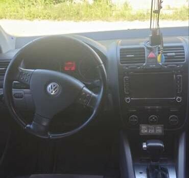 Фольксваген Джетта 2006 в Ахтырке на Automoto.ua Серый Фольксваген Джетта, объемом двигателя 1.6 л и пробегом 178 тыс. км за 6500 $, фото 4 на Automoto.ua