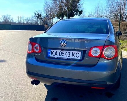 Серый Фольксваген Джетта, объемом двигателя 2 л и пробегом 237 тыс. км за 8000 $, фото 3 на Automoto.ua