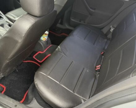 Серый Фольксваген Джетта, объемом двигателя 1.6 л и пробегом 266 тыс. км за 4199 $, фото 5 на Automoto.ua