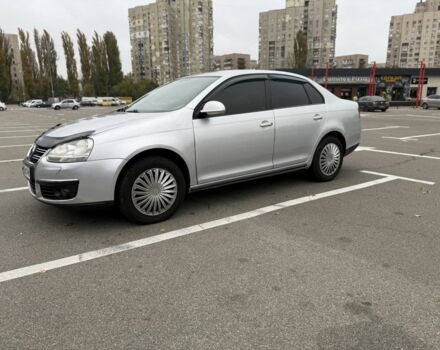 Серый Фольксваген Джетта, объемом двигателя 1.6 л и пробегом 266 тыс. км за 4199 $, фото 3 на Automoto.ua