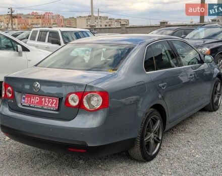 Серый Фольксваген Джетта, объемом двигателя 1.6 л и пробегом 228 тыс. км за 6450 $, фото 10 на Automoto.ua