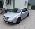 Сірий Фольксваген Джетта, об'ємом двигуна 1.6 л та пробігом 288 тис. км за 5200 $, фото 1 на Automoto.ua