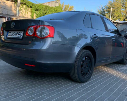 Серый Фольксваген Джетта, объемом двигателя 1.6 л и пробегом 205 тыс. км за 5500 $, фото 4 на Automoto.ua