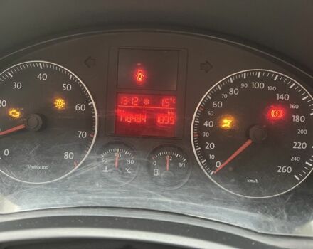 Сірий Фольксваген Джетта, об'ємом двигуна 1.6 л та пробігом 179 тис. км за 4000 $, фото 3 на Automoto.ua