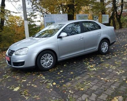 Серый Фольксваген Джетта, объемом двигателя 1.6 л и пробегом 184 тыс. км за 5899 $, фото 3 на Automoto.ua
