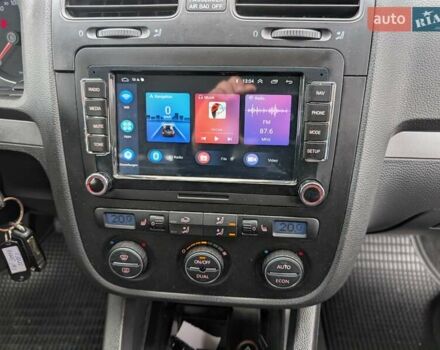 Серый Фольксваген Джетта, объемом двигателя 1.6 л и пробегом 228 тыс. км за 6450 $, фото 45 на Automoto.ua