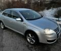 Сірий Фольксваген Джетта, об'ємом двигуна 1.6 л та пробігом 200 тис. км за 6000 $, фото 1 на Automoto.ua