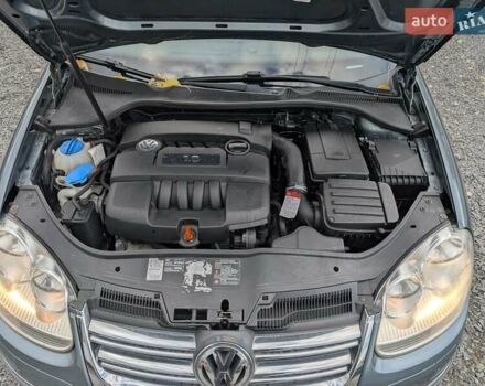 Серый Фольксваген Джетта, объемом двигателя 1.6 л и пробегом 228 тыс. км за 6450 $, фото 48 на Automoto.ua