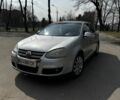 Серый Фольксваген Джетта, объемом двигателя 1.6 л и пробегом 240 тыс. км за 4500 $, фото 1 на Automoto.ua