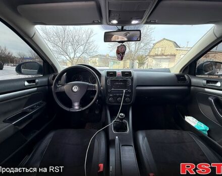 Серый Фольксваген Джетта, объемом двигателя 1.6 л и пробегом 275 тыс. км за 6500 $, фото 3 на Automoto.ua