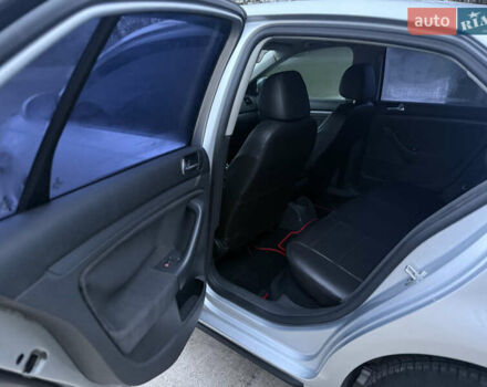 Серый Фольксваген Джетта, объемом двигателя 1.6 л и пробегом 250 тыс. км за 5750 $, фото 11 на Automoto.ua