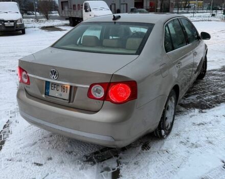 Серый Фольксваген Джетта, объемом двигателя 2.5 л и пробегом 238 тыс. км за 2650 $, фото 2 на Automoto.ua