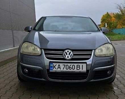 Серый Фольксваген Джетта, объемом двигателя 1.6 л и пробегом 199 тыс. км за 6700 $, фото 5 на Automoto.ua