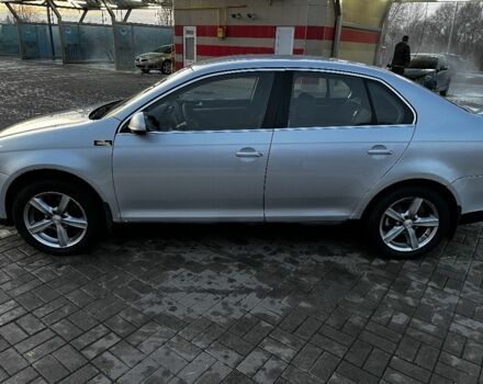 Сірий Фольксваген Джетта, об'ємом двигуна 1.6 л та пробігом 200 тис. км за 6000 $, фото 7 на Automoto.ua