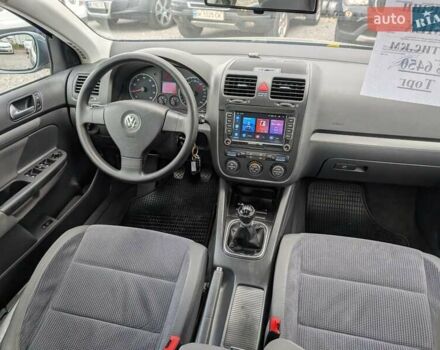 Серый Фольксваген Джетта, объемом двигателя 1.6 л и пробегом 228 тыс. км за 6450 $, фото 39 на Automoto.ua