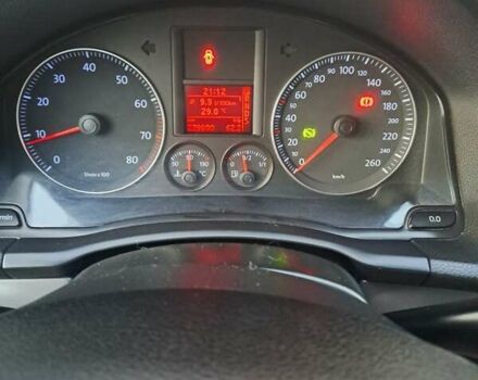 Серый Фольксваген Джетта, объемом двигателя 1.6 л и пробегом 230 тыс. км за 4999 $, фото 2 на Automoto.ua