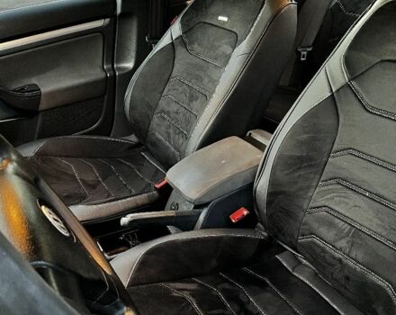 Сірий Фольксваген Джетта, об'ємом двигуна 1.6 л та пробігом 200 тис. км за 6000 $, фото 12 на Automoto.ua