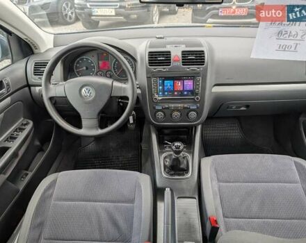 Серый Фольксваген Джетта, объемом двигателя 1.6 л и пробегом 228 тыс. км за 6450 $, фото 38 на Automoto.ua