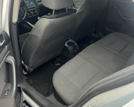 Серый Фольксваген Джетта, объемом двигателя 1.6 л и пробегом 240 тыс. км за 4400 $, фото 6 на Automoto.ua